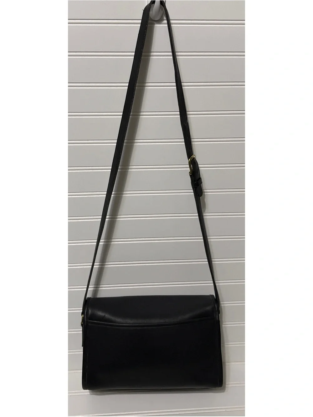 COACH Vintage Ridgefield Black Leather Flap Crossbody Shoulder Bag Purse 9812